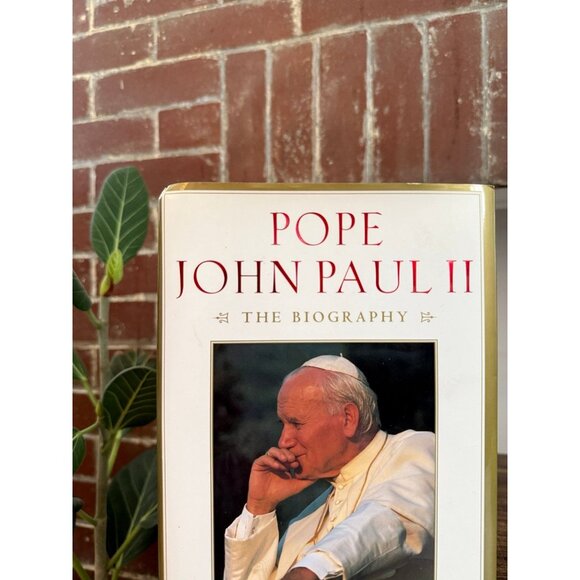 Pope John Paul II: The Biography by Tad Szulc - Picture 2 of 8